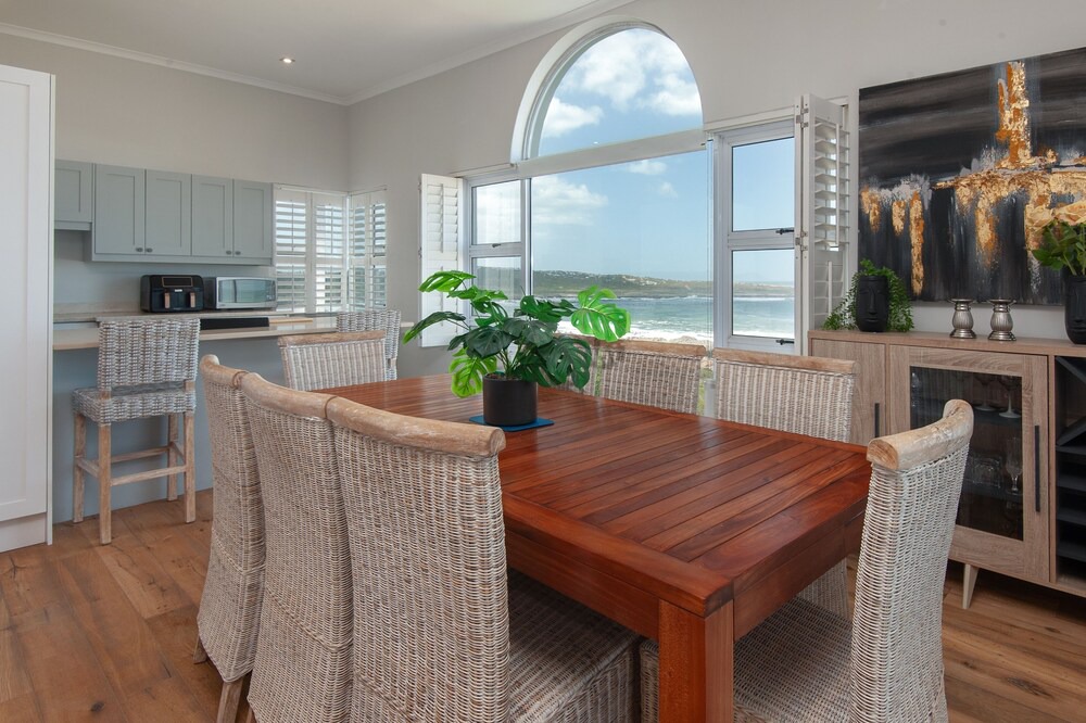 Photo of Kitchen in Sandbaai