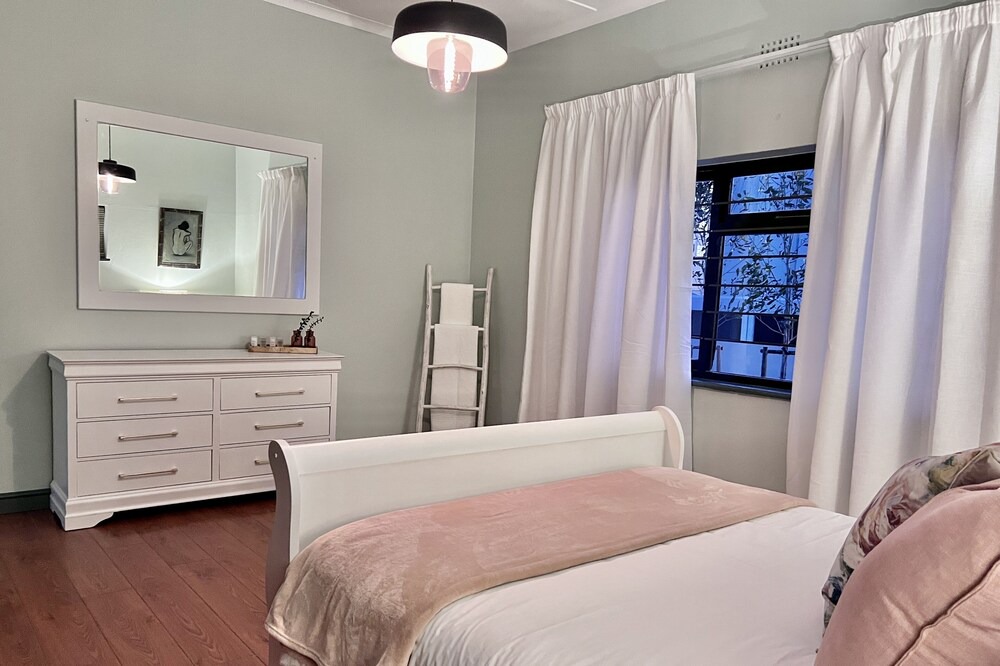Photo of Bedroom in Strand