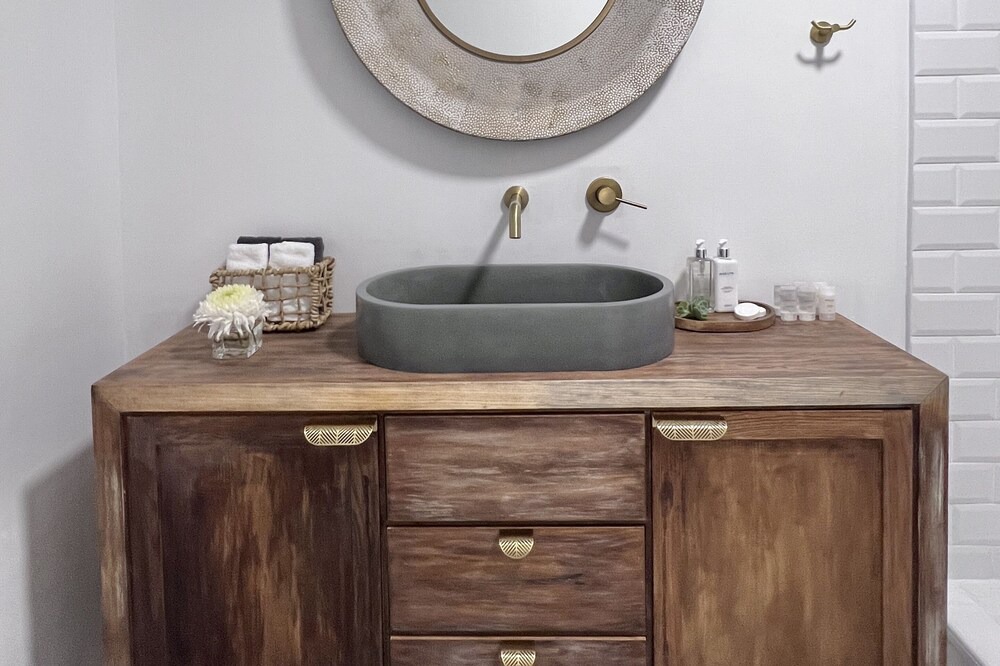 Photo of Bathroom in Strand