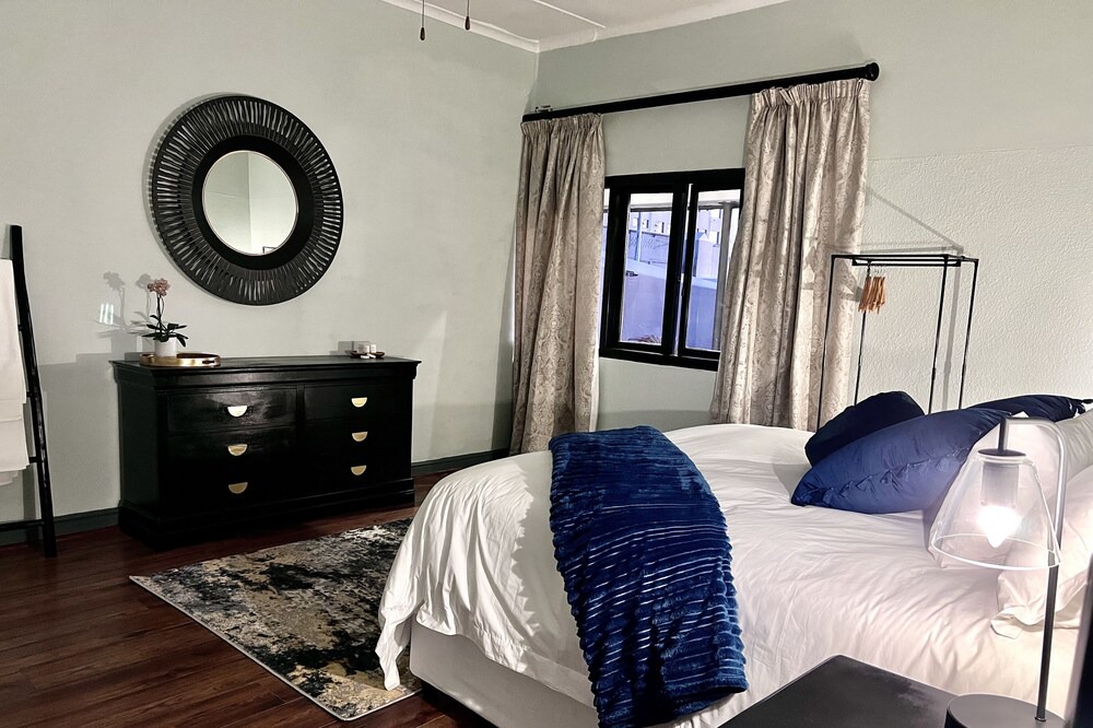 Photo of Bedroom in Strand