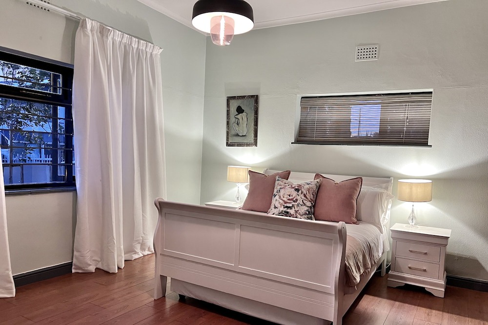 Photo of Bedroom in Strand