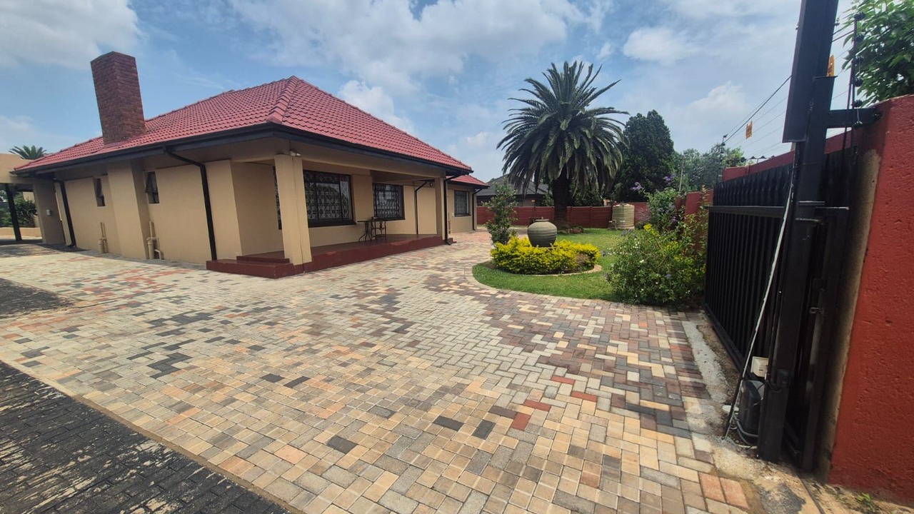 Photo of Outdoor in Kempton Park