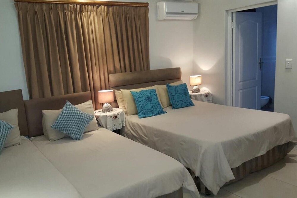 Photo of Bedroom in Rondebosch East