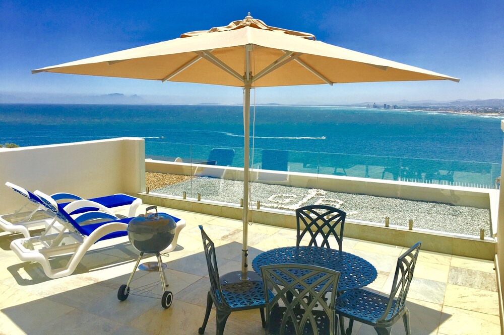 Photo of Patio Balcony in Mountainside
