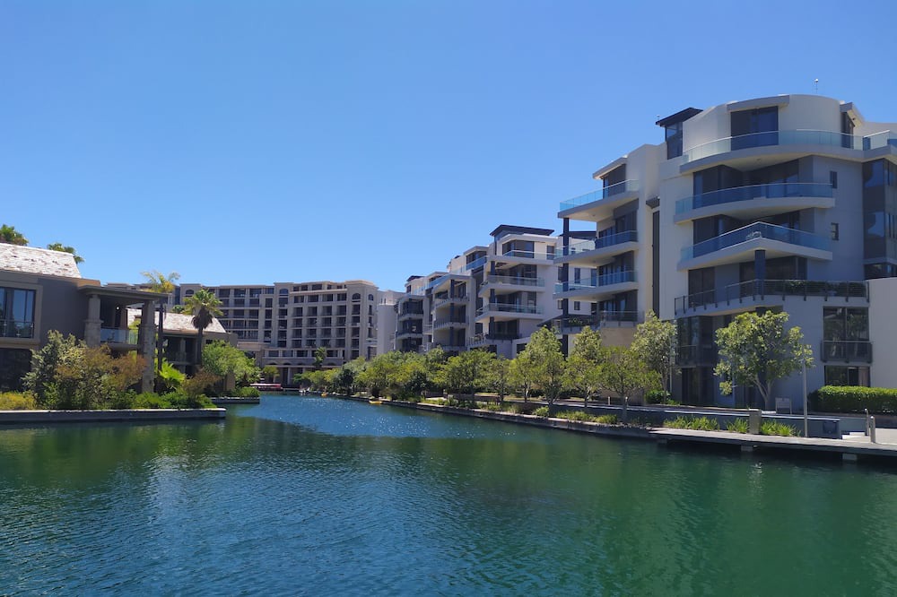 Photo of Outdoor in Victoria and Alfred Waterfront