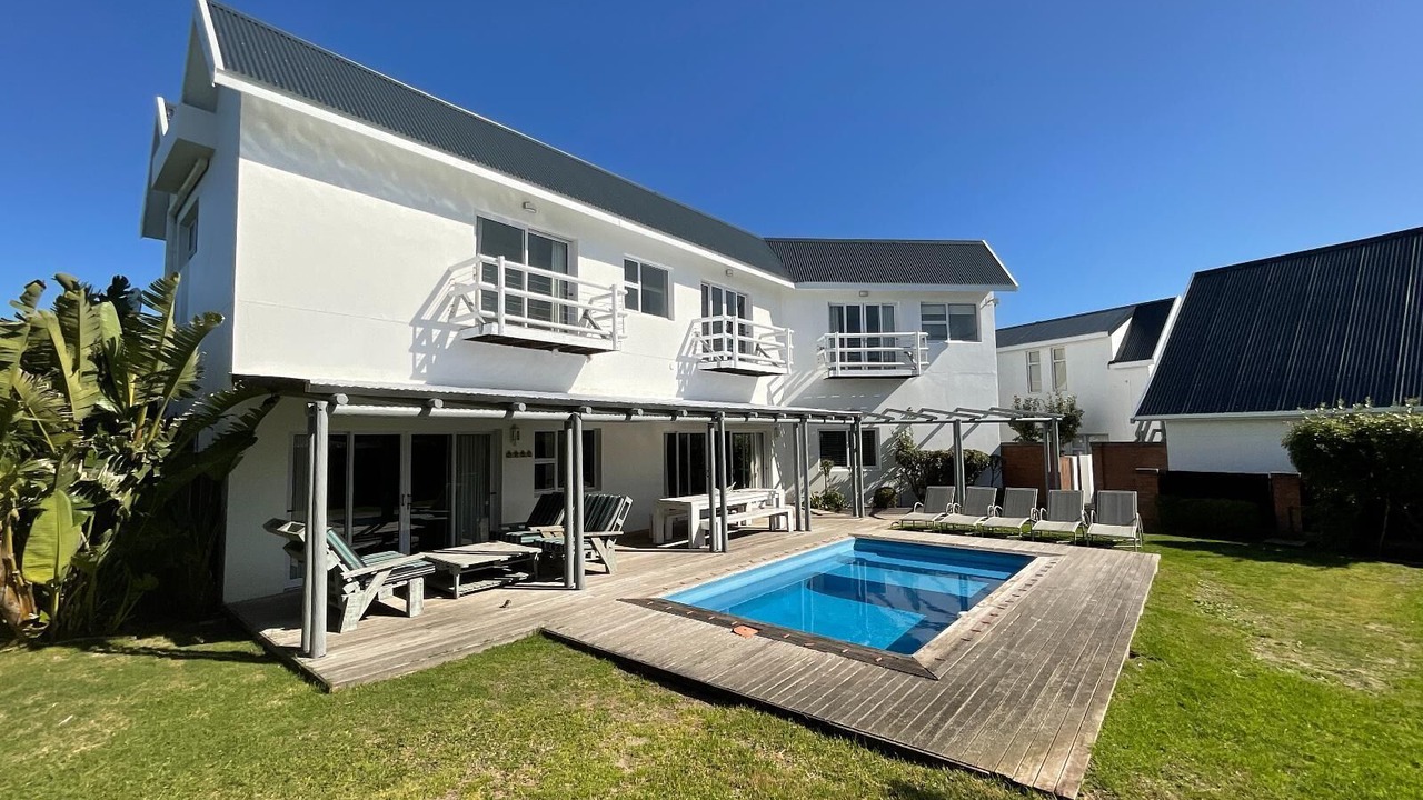 Photo of Outdoor in Cape Saint Francis