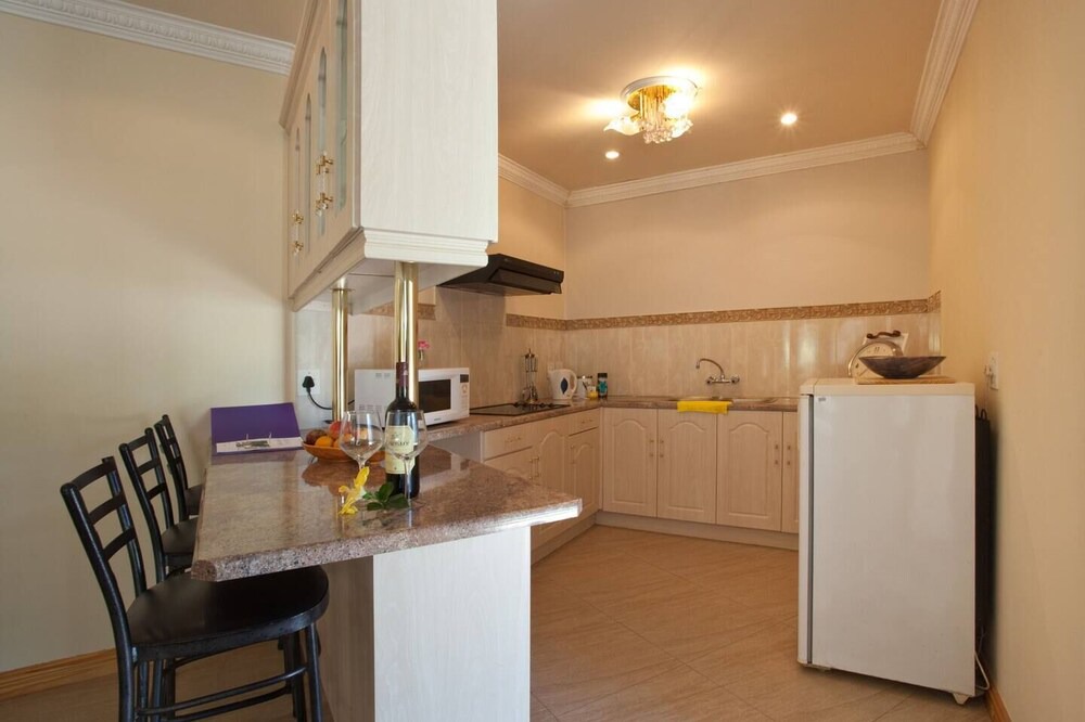 Photo of Kitchen in Somerset West