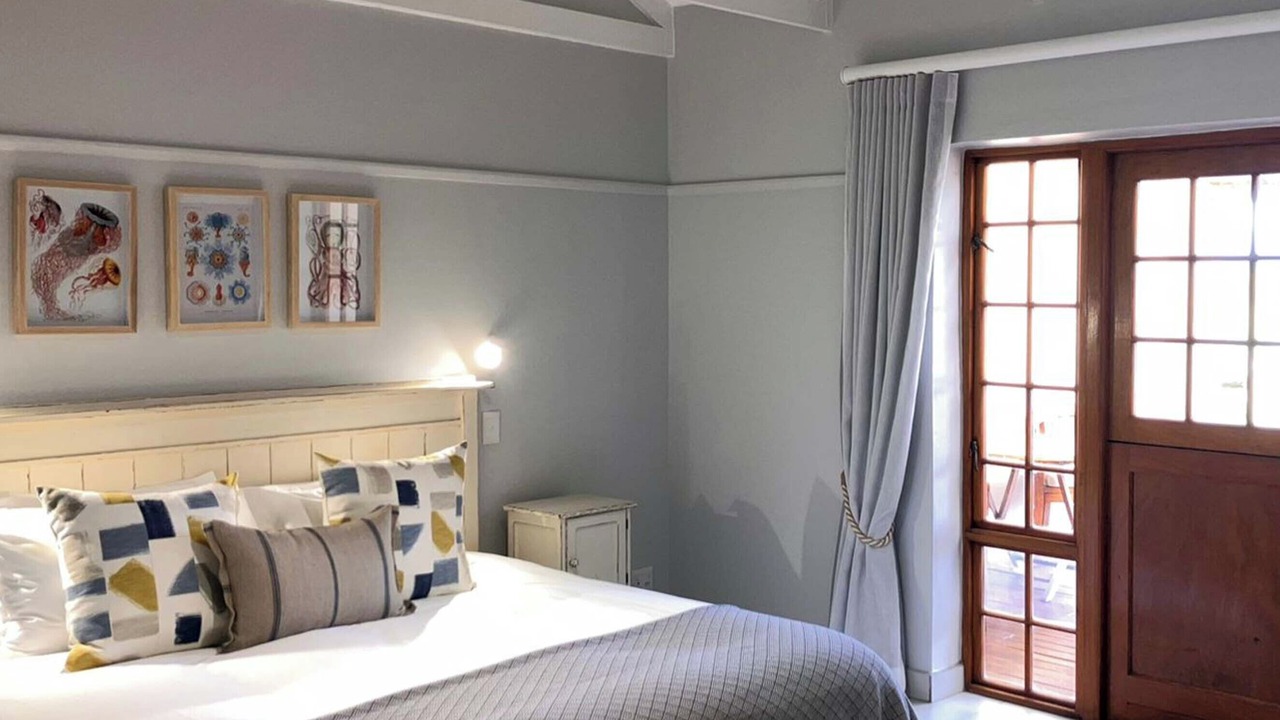 Photo of Bedroom in Oyster Bay