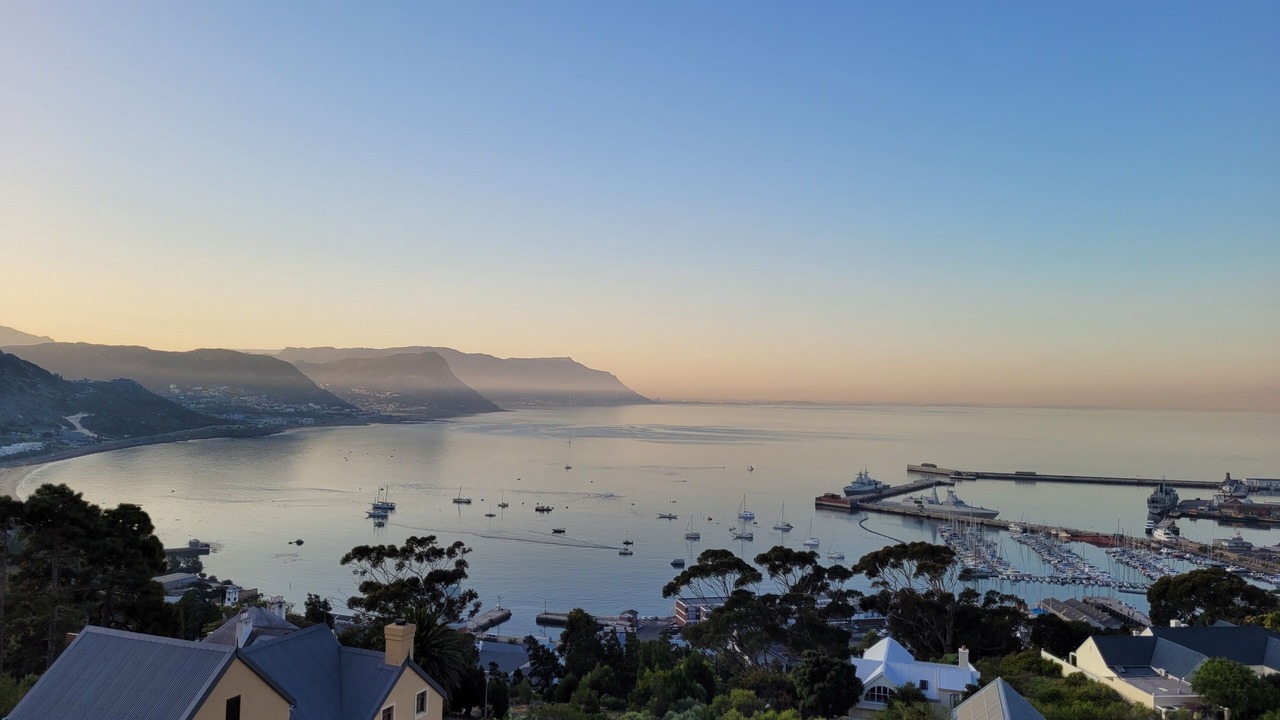 Photo of Bedroom in Simon's Town