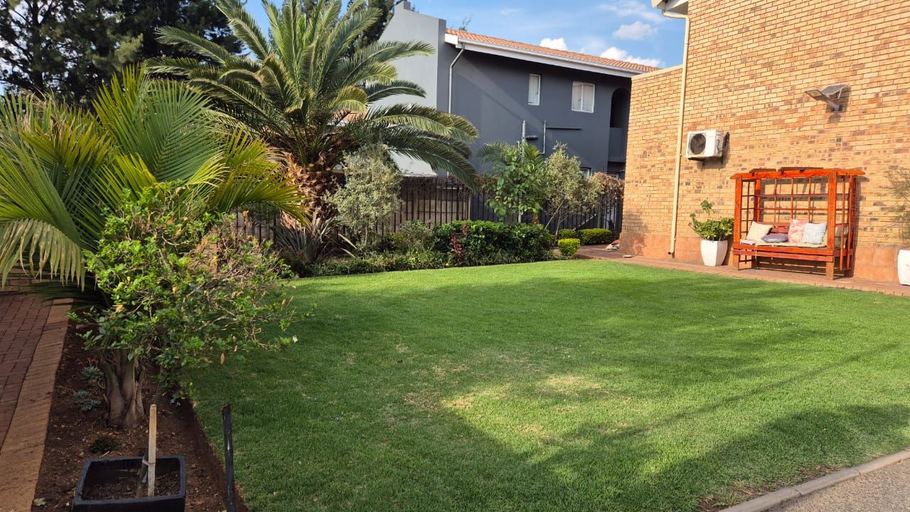 Photo of Outdoor in Croydon