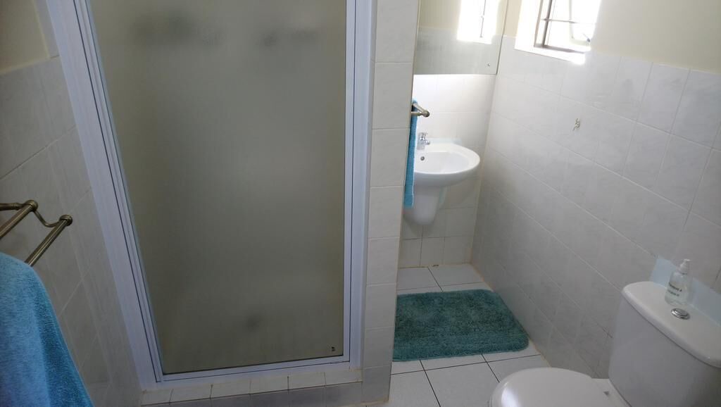 Photo of Bathroom in Strand