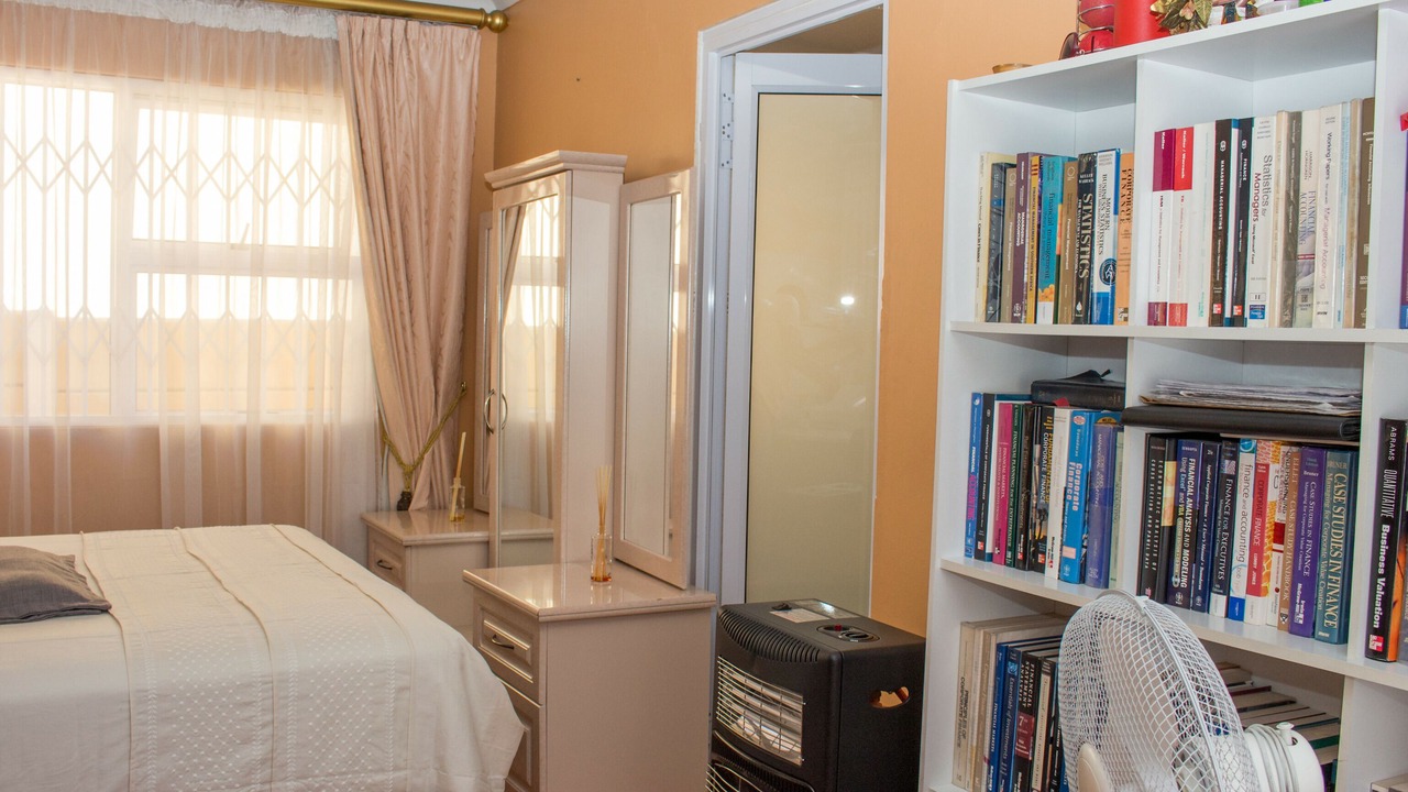 Photo of Bedroom in Trawal