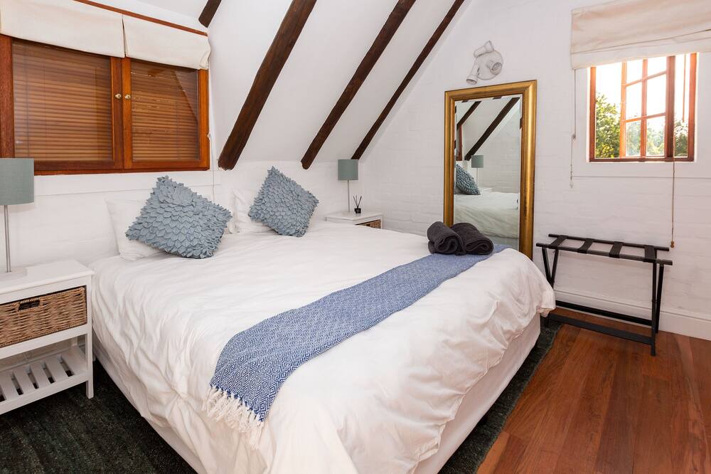 Photo of Bedroom in Somerset West