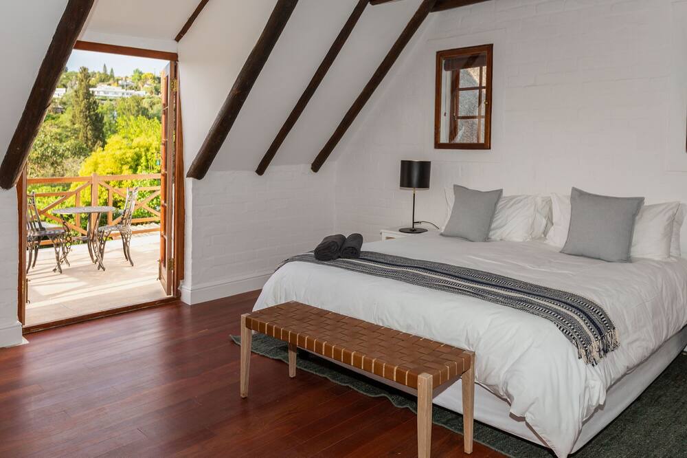 Photo of Bedroom in Somerset West