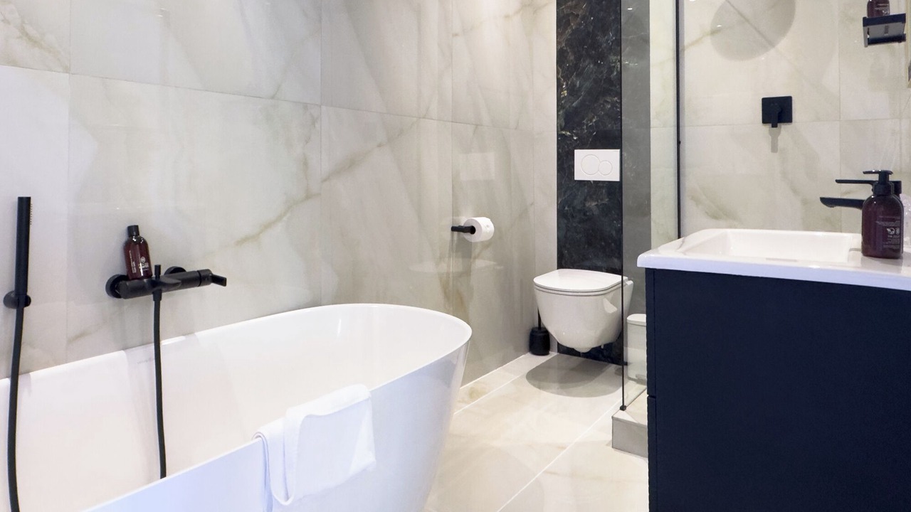 Photo of Bathroom in Kenilworth
