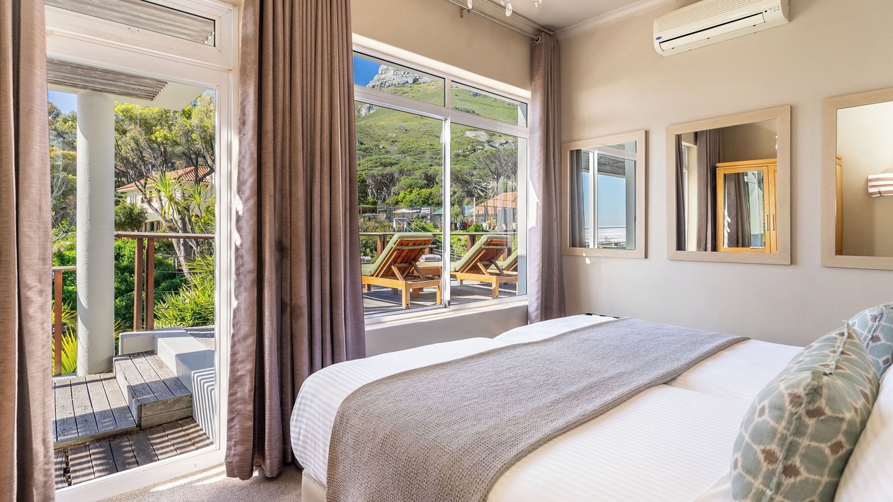 Photo of Bedroom in Camps Bay