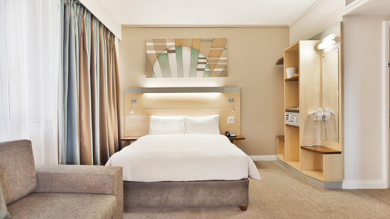 Photo of Bedroom in Cape Town City Centre