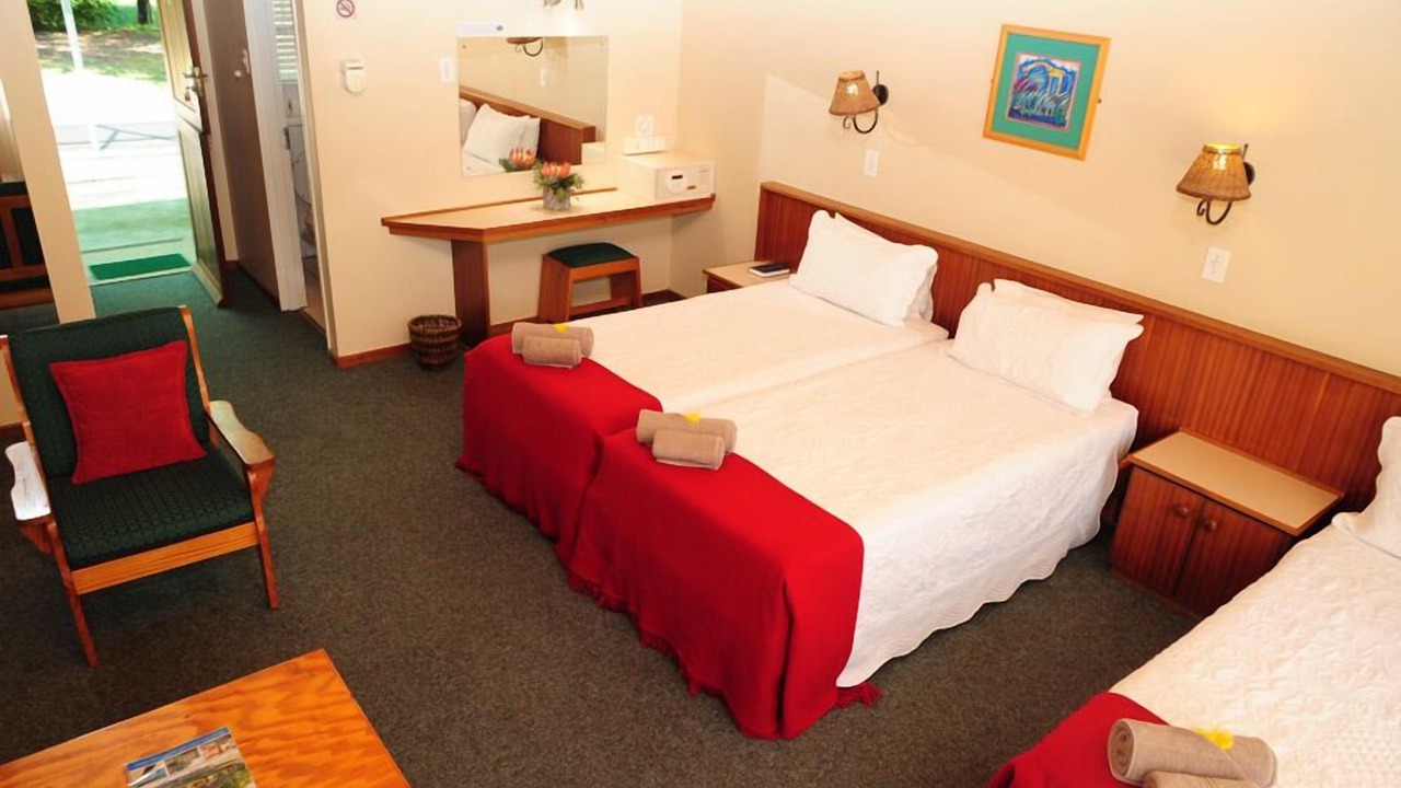 Photo of Bedroom in Oudtshoorn