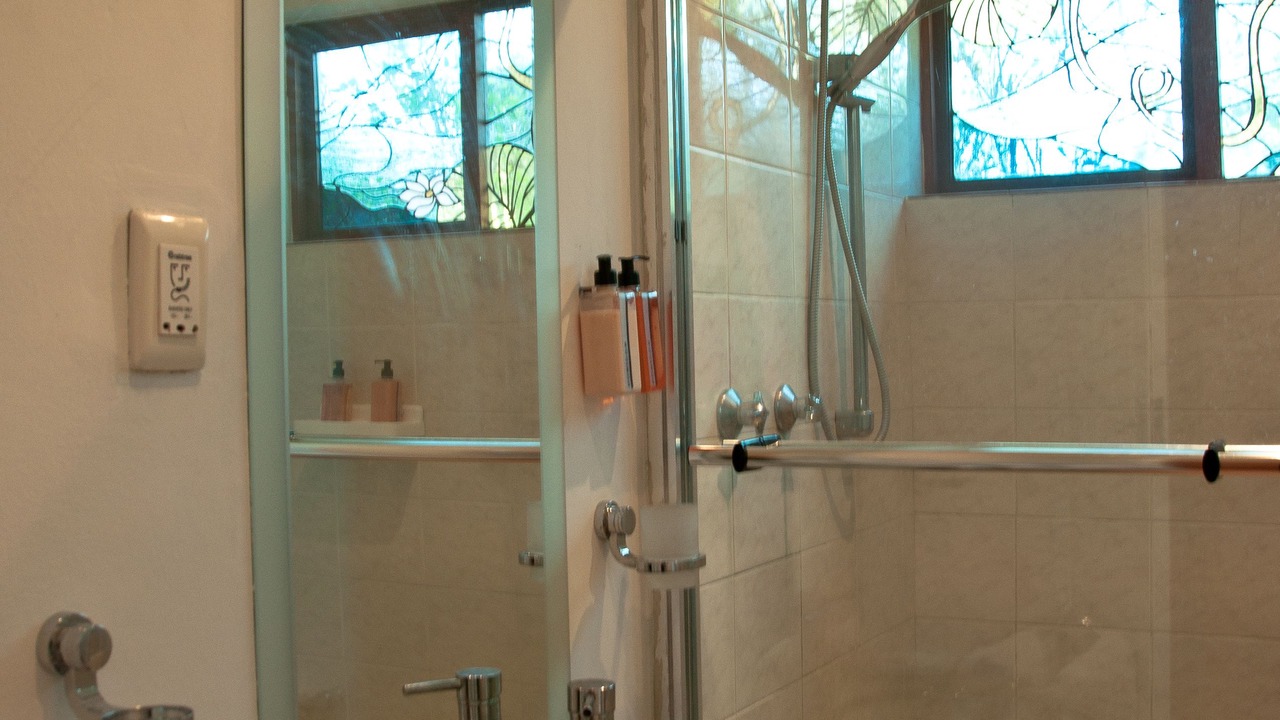 Photo of Bathroom in Raithby