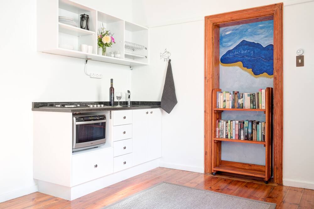 Photo of Kitchen in Somerset West