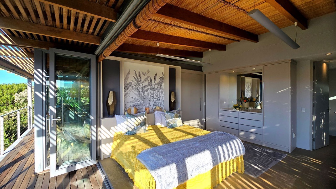 Photo of Bedroom in Herolds Bay
