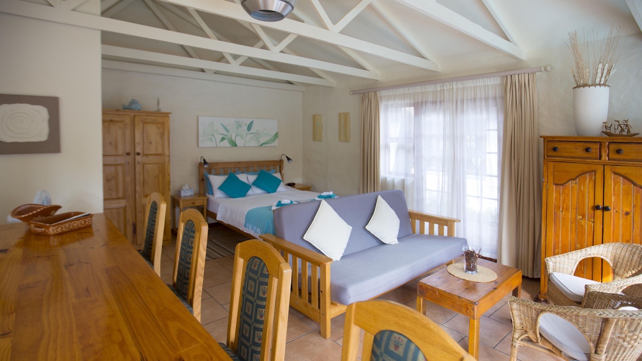 Photo of Bedroom in Wilderness Beach