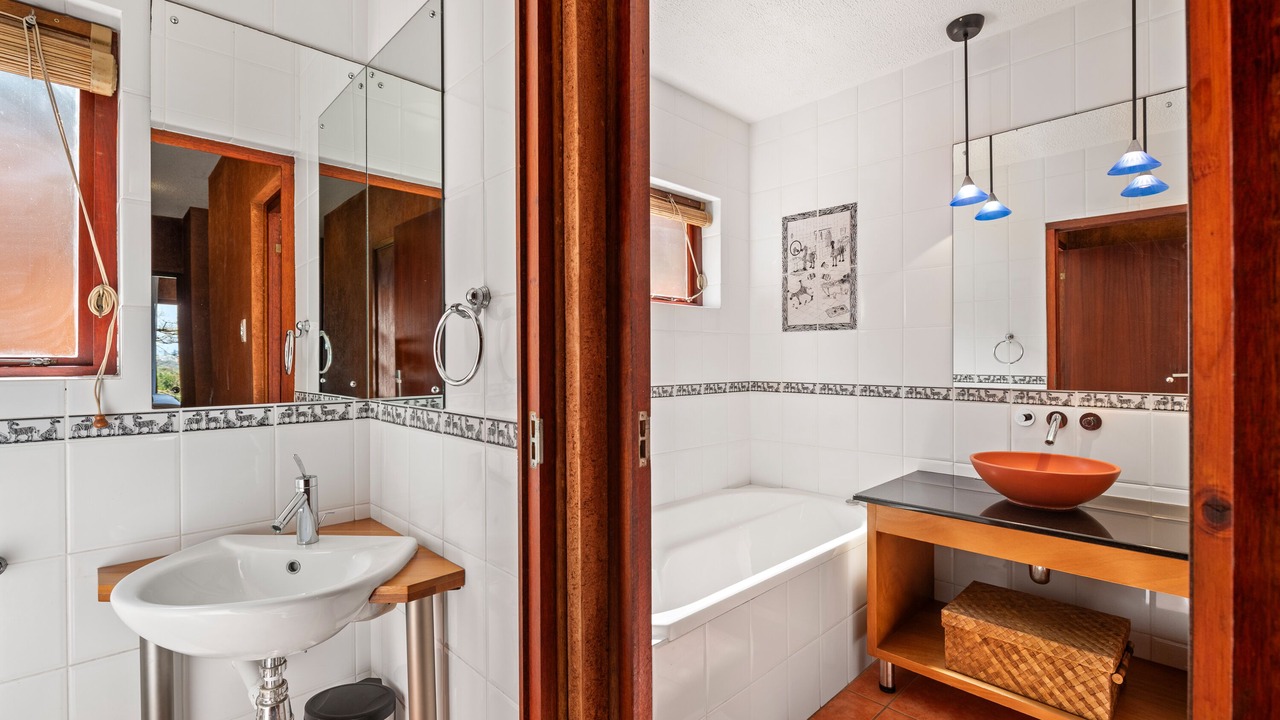 Photo of Bathroom in San Lameer