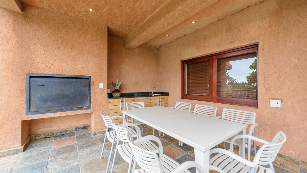 Photo of Patio Balcony in San Lameer