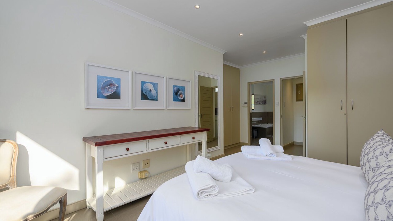 Photo of Bedroom in San Lameer