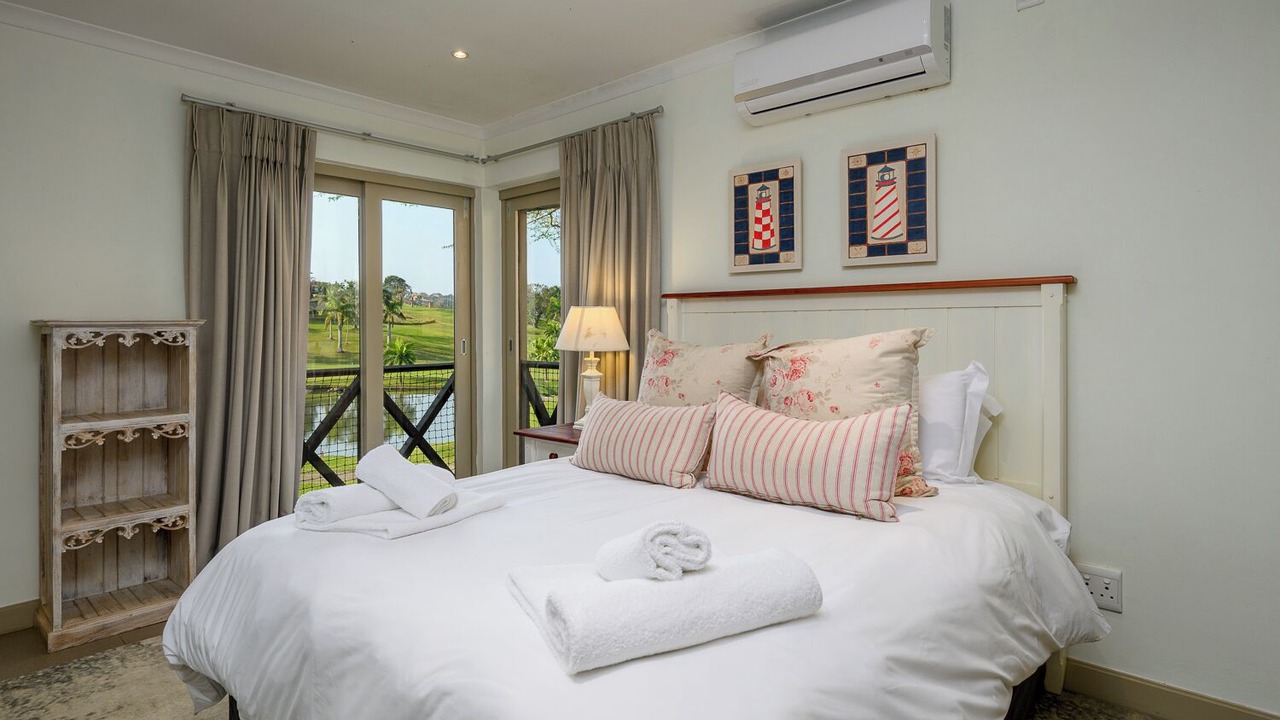 Photo of Bedroom in San Lameer