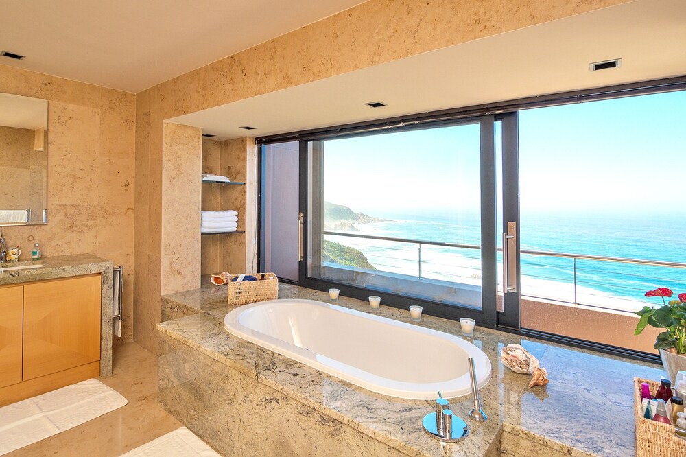 Photo of Bathroom in Knysna