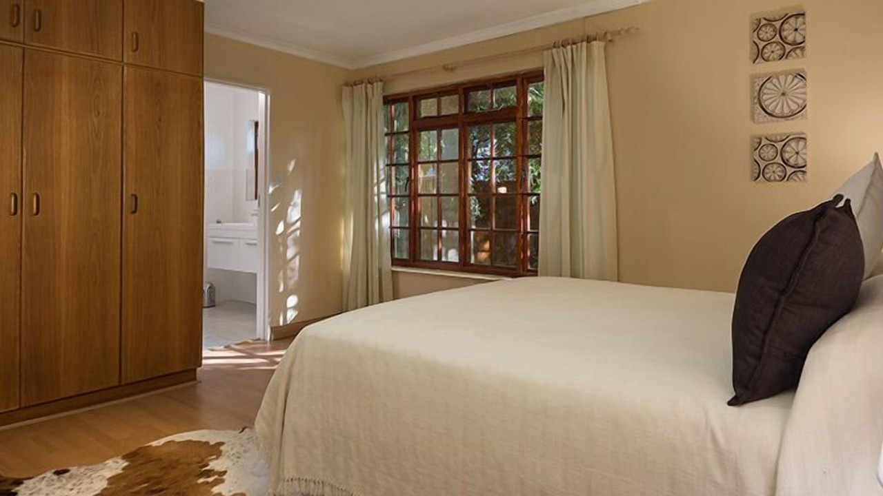 Photo of Bedroom in Somerset West