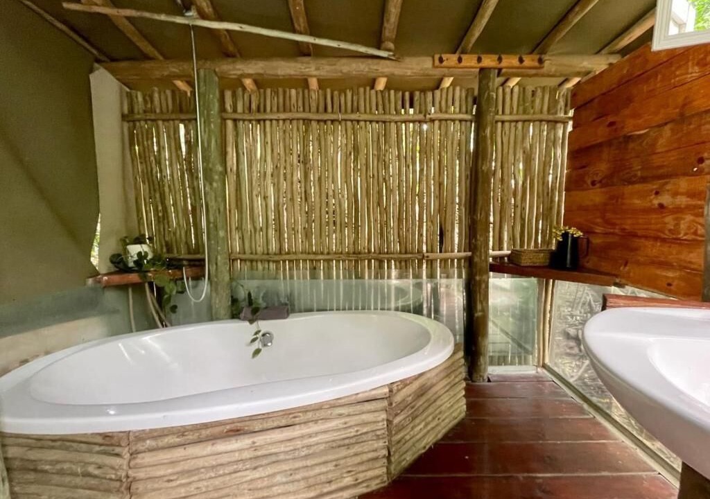 Photo of Bathroom in Umzumbe