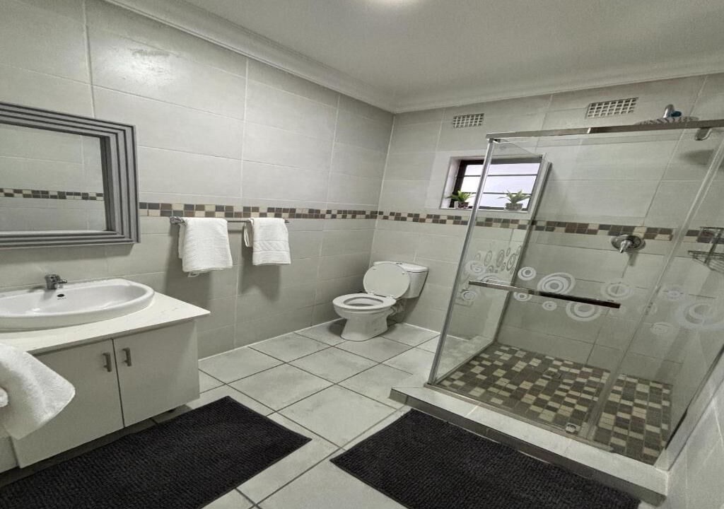 Photo of Bathroom in Greater Johannesburg Metropolitan Area