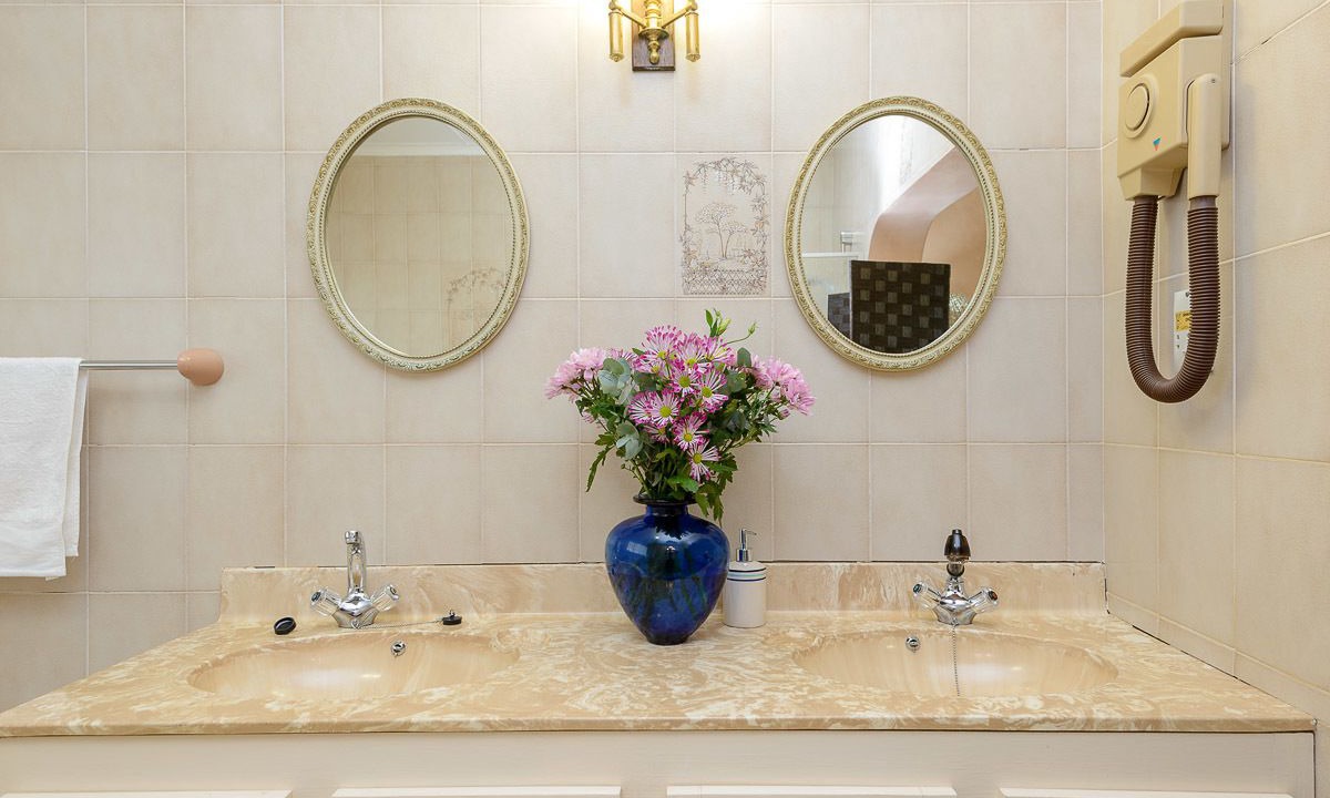 Photo of Bathroom in Port Edward