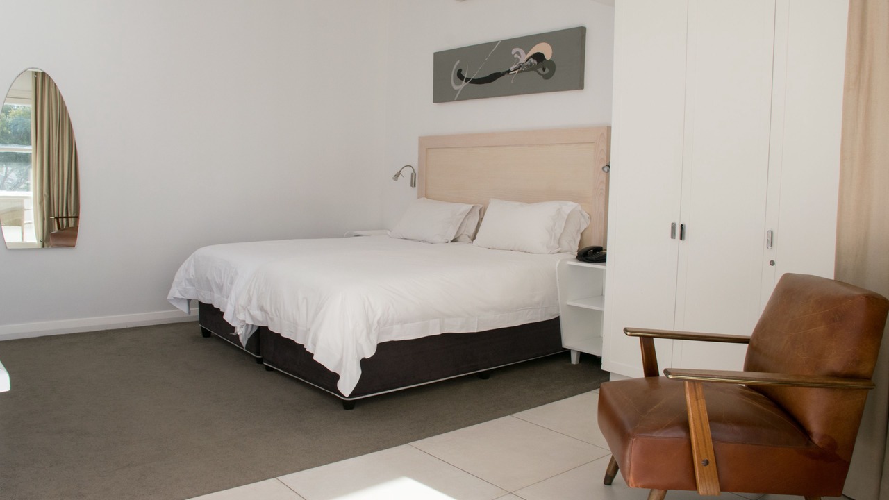 Photo of Bedroom in Three Anchor Bay