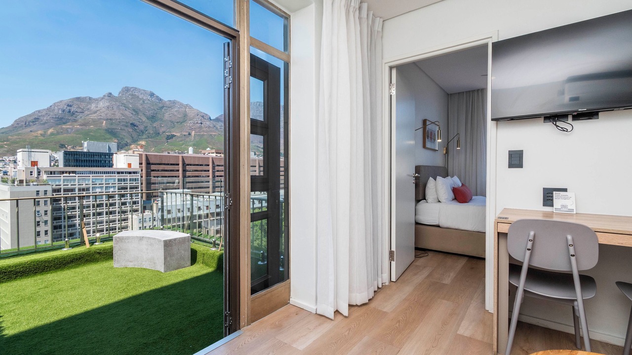 Photo of Patio Balcony in Cape Town City Centre