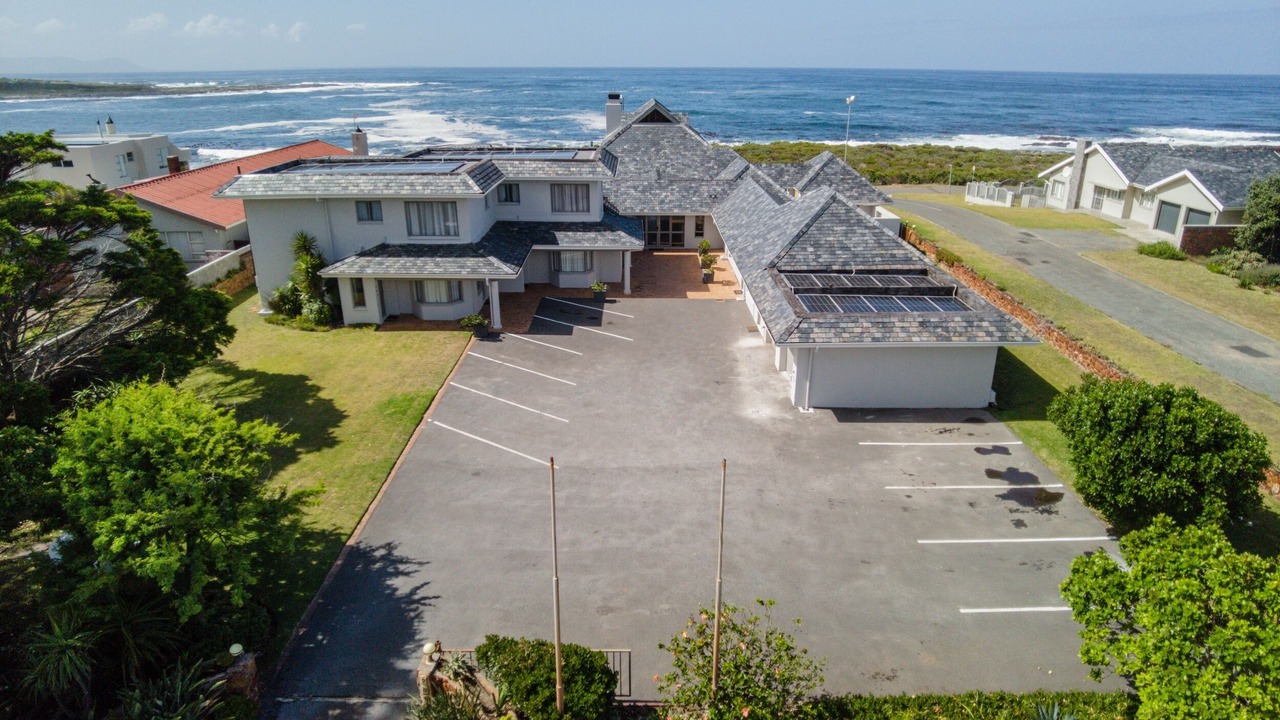 Photo of Outdoor in Sandbaai