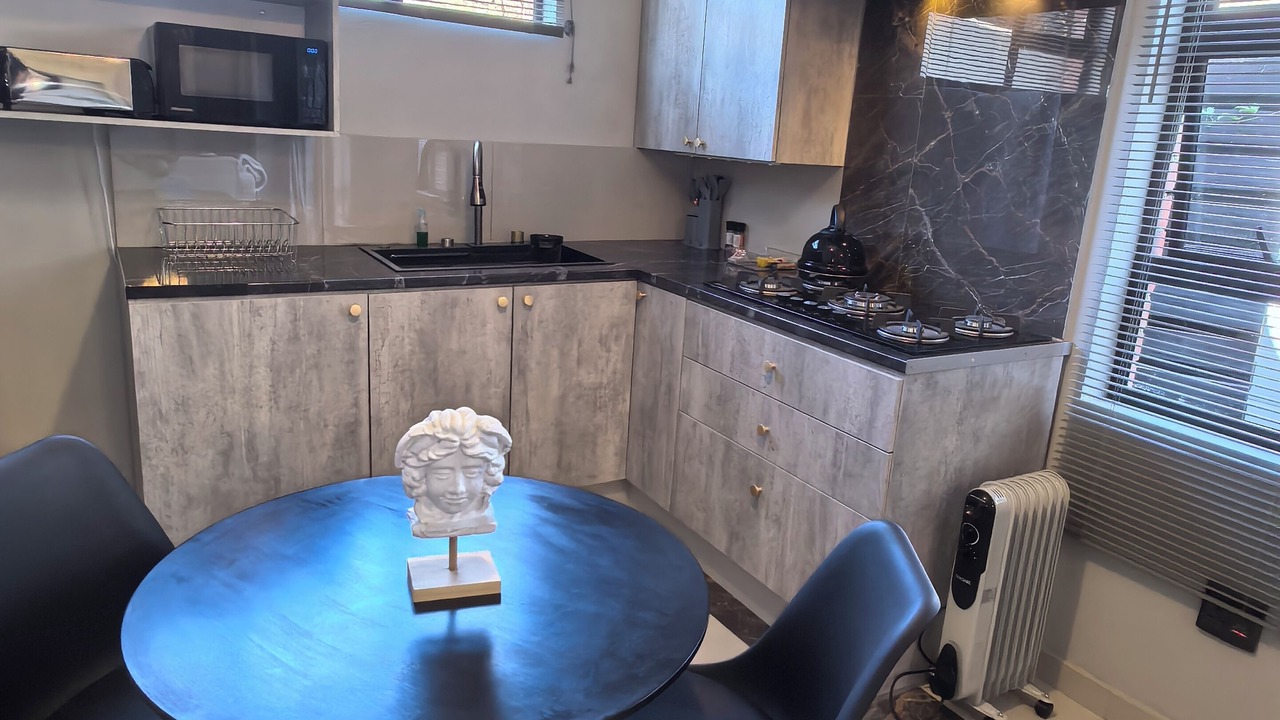 Photo of Kitchen in Greater Johannesburg Metropolitan Area