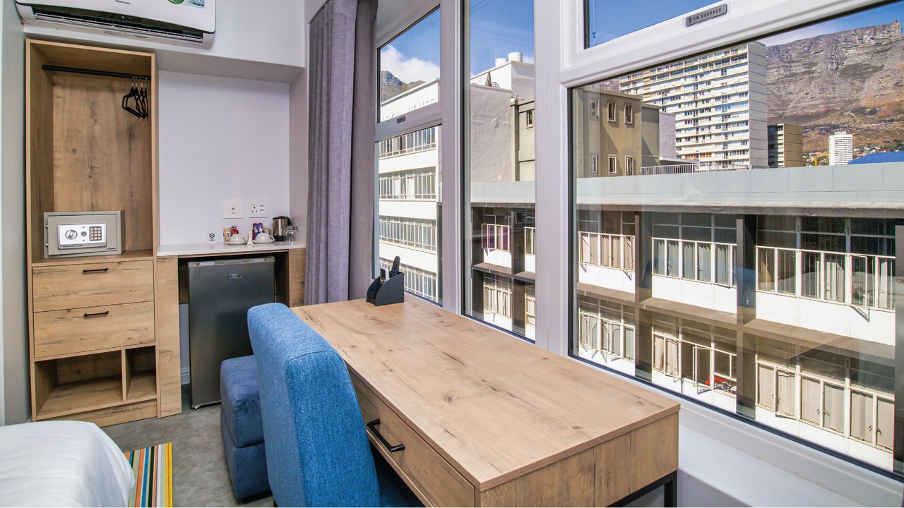 Photo of Bedroom in Cape Town City Centre