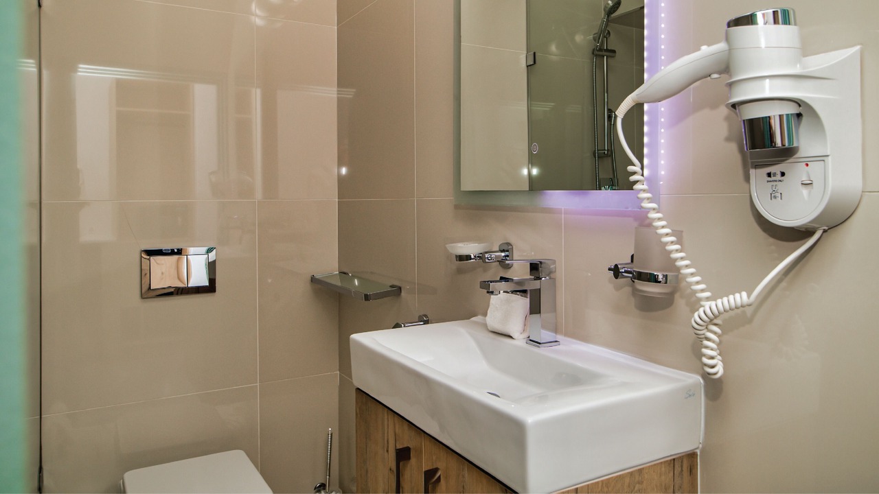 Photo of Bathroom in Cape Town City Centre