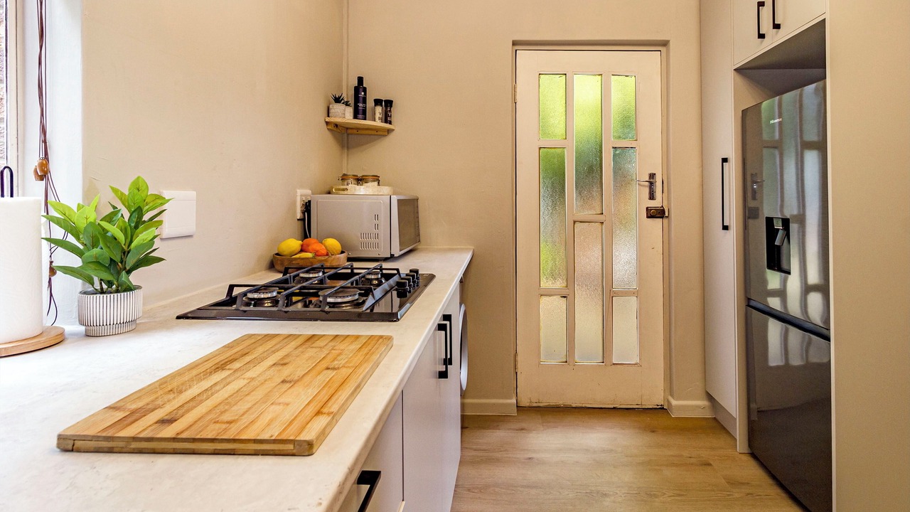 Photo of Kitchen in Somerset West