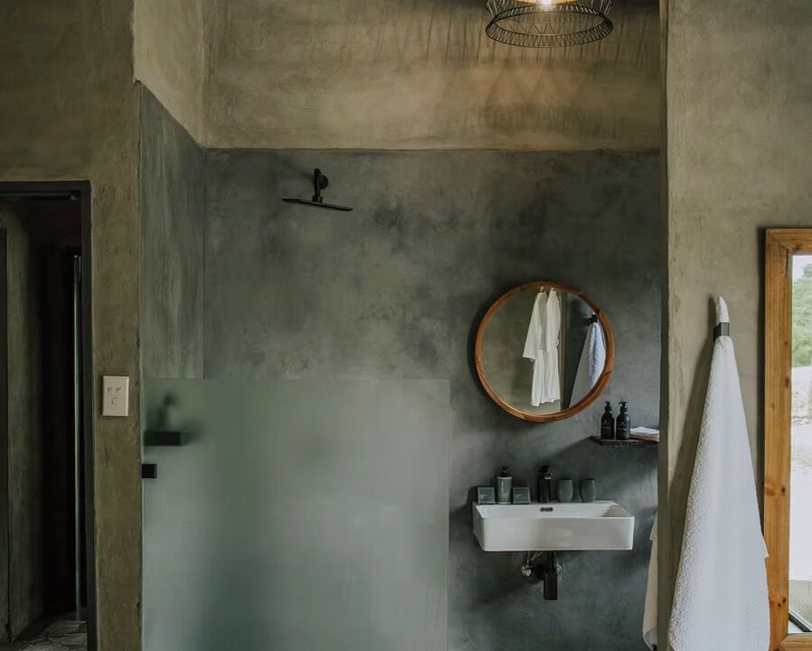 Photo of Bathroom in Thorny Bush Game Reserve