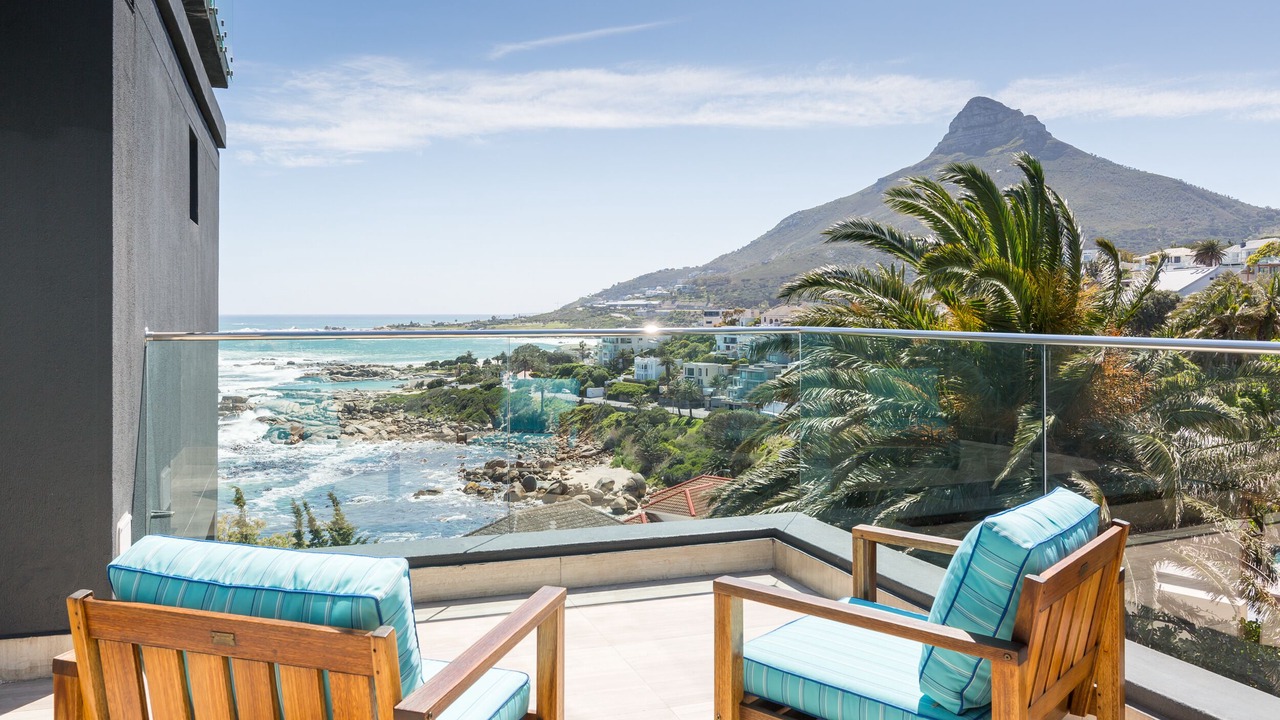 Photo of Bedroom in Camps Bay