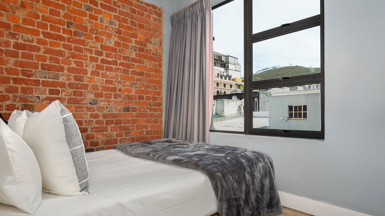 Photo of Bedroom in Cape Town City Centre