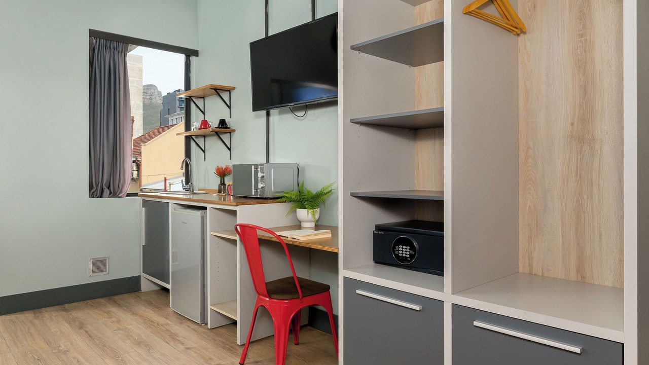 Photo of Bedroom in Cape Town City Centre
