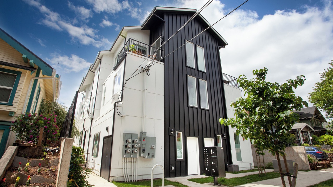 Photo of Outdoor in Buckman Neighborhood