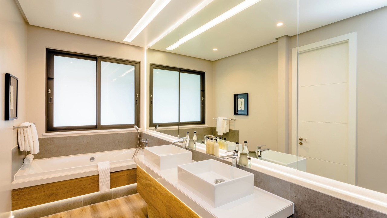 Photo of Bathroom in Greater Johannesburg Metropolitan Area