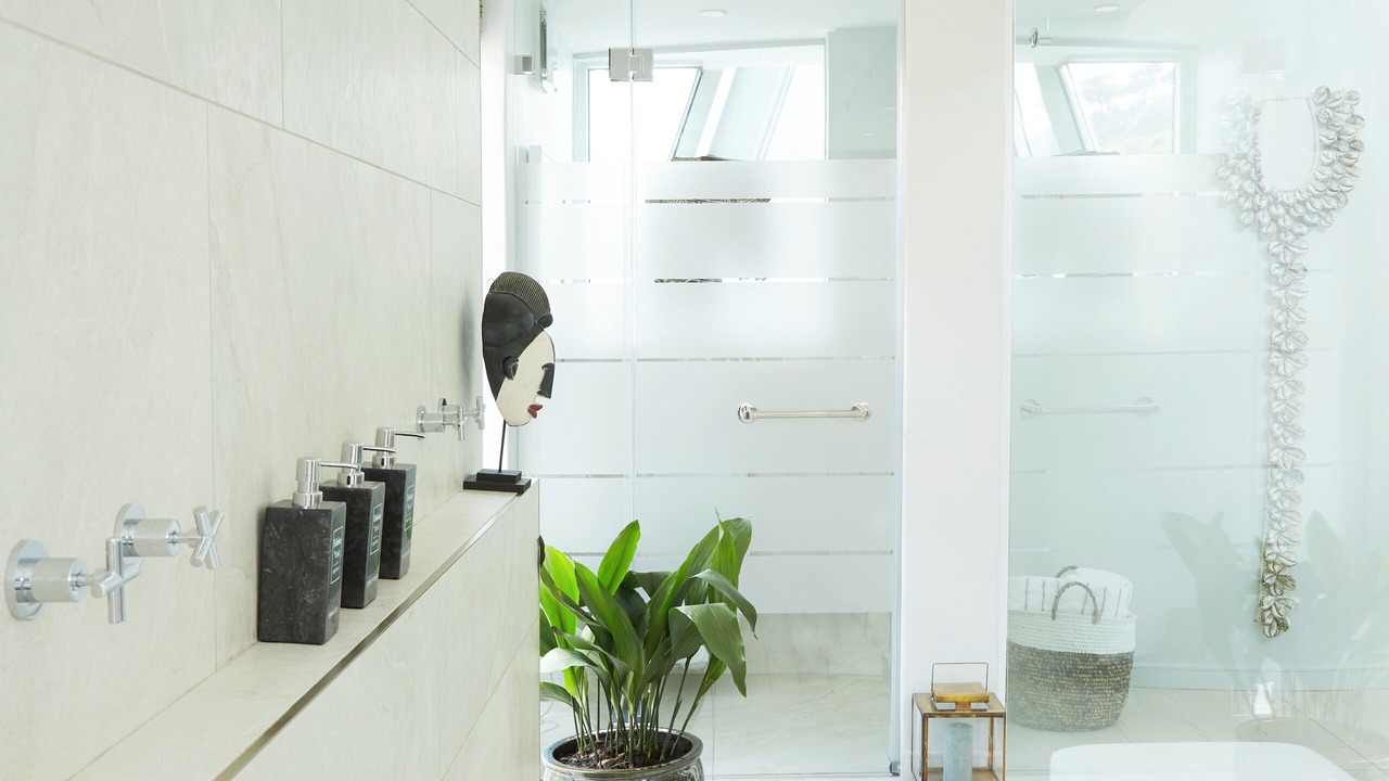 Photo of Bathroom in Cape Town City Centre