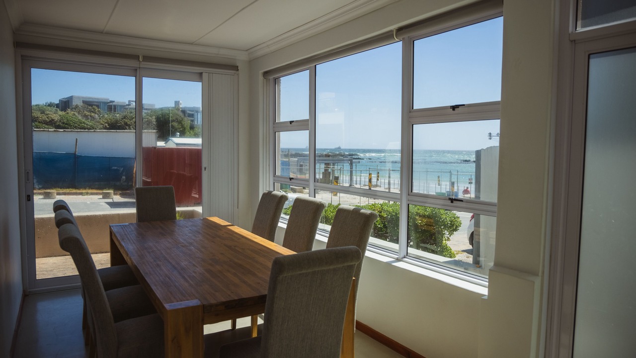 Photo of Bedroom in Bloubergstrand